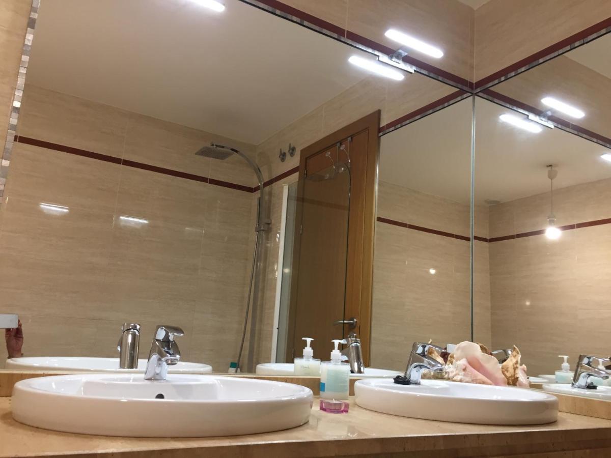 Sevilla Aljarafe Room Bormujos Eksteriør billede